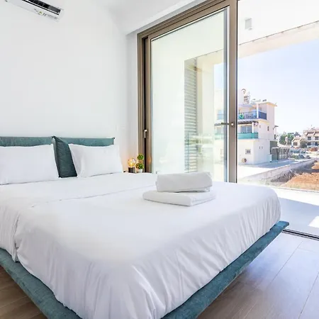 Cyan 3-bedroom In Protaras Villa Paralimni