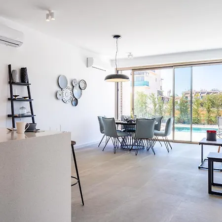 Cyan 3-bedroom In Protaras * باراليمني