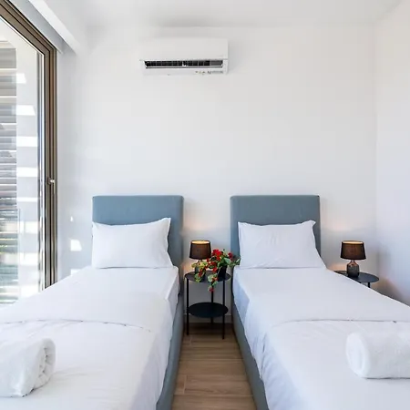 Cyan 3-bedroom In Protaras Paralimni
