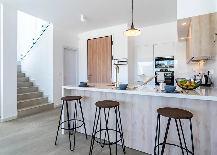 Cyan 3-bedroom In Protaras Vila